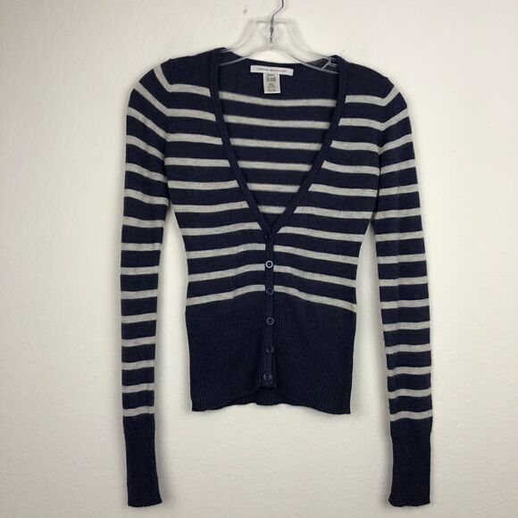 Urban behavior angora purple cardigan - Picture 4 of 8